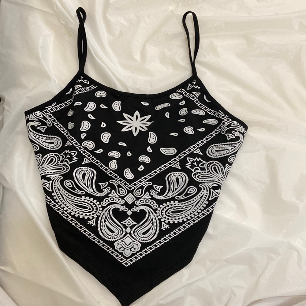 Cropped top